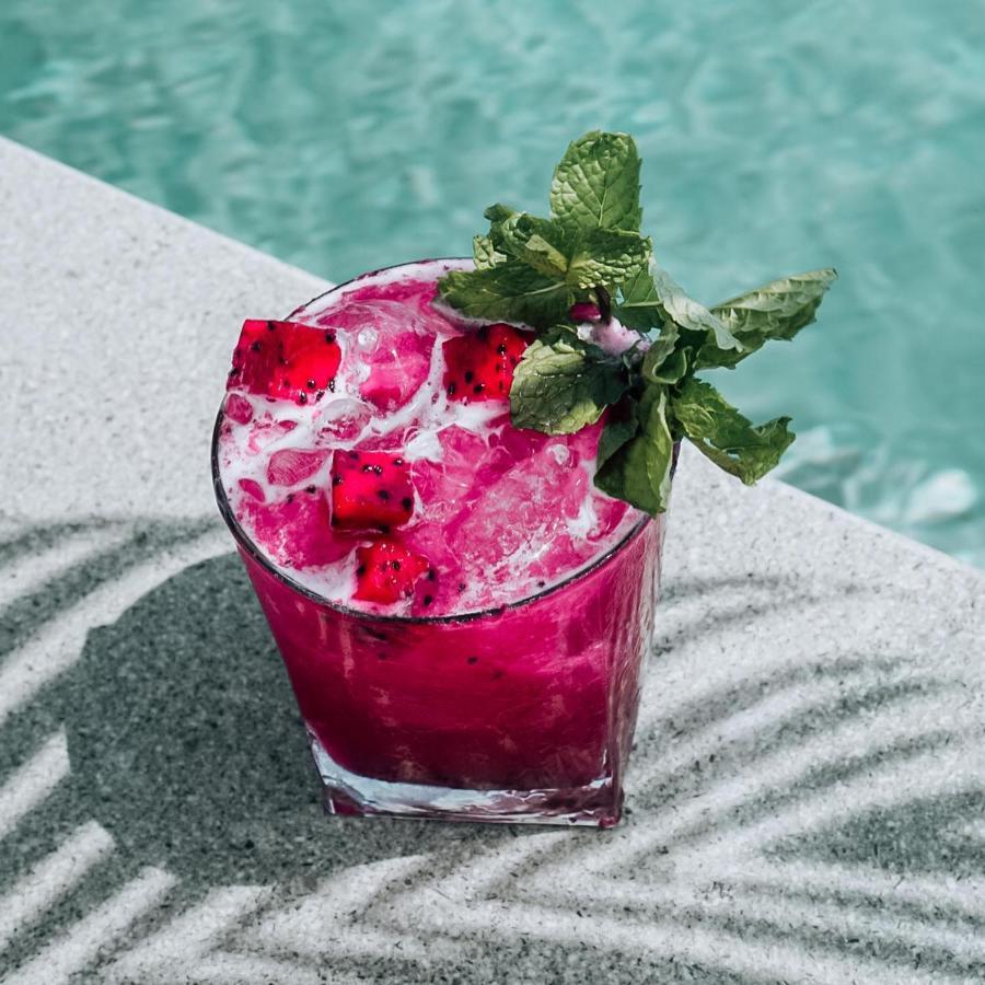 Swell Hotel, Pool Bar & Restaurant Tanah Lot Eksteriør billede
