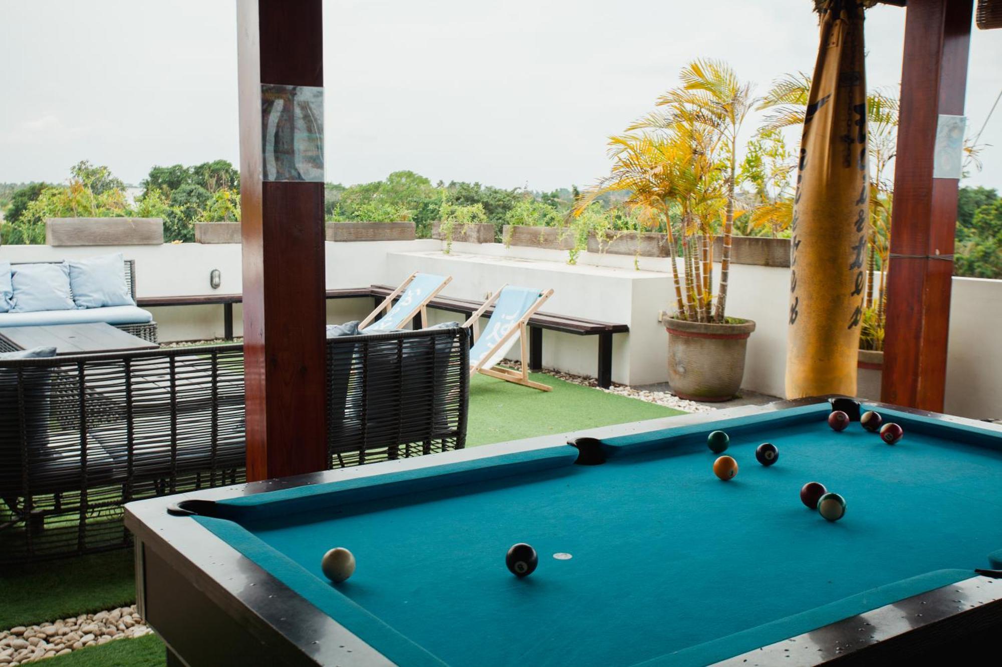 Swell Hotel, Pool Bar & Restaurant Tanah Lot Eksteriør billede
